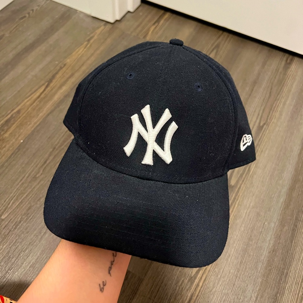 NY Basketball Hat
